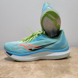 Saucony Endorphin Pro